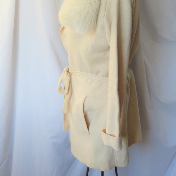 Escada Oatmeal Belted Sweater Jacket Faux Fur Trim - Picture 5 of 9